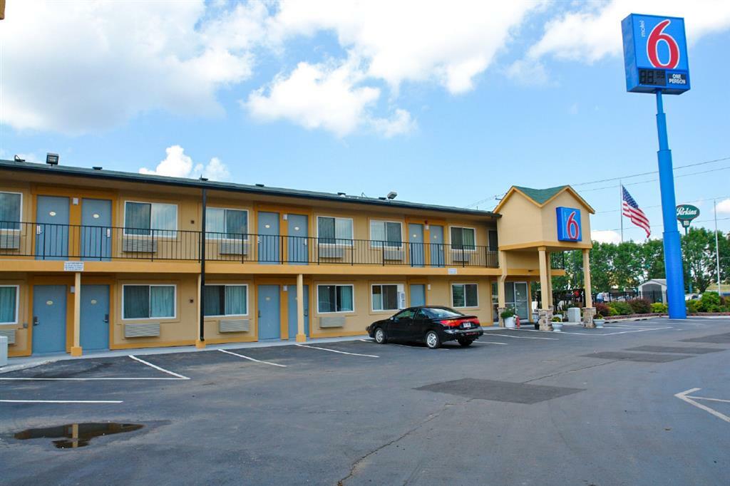 Hotel 6-oshkosh, Wi Oshkosh